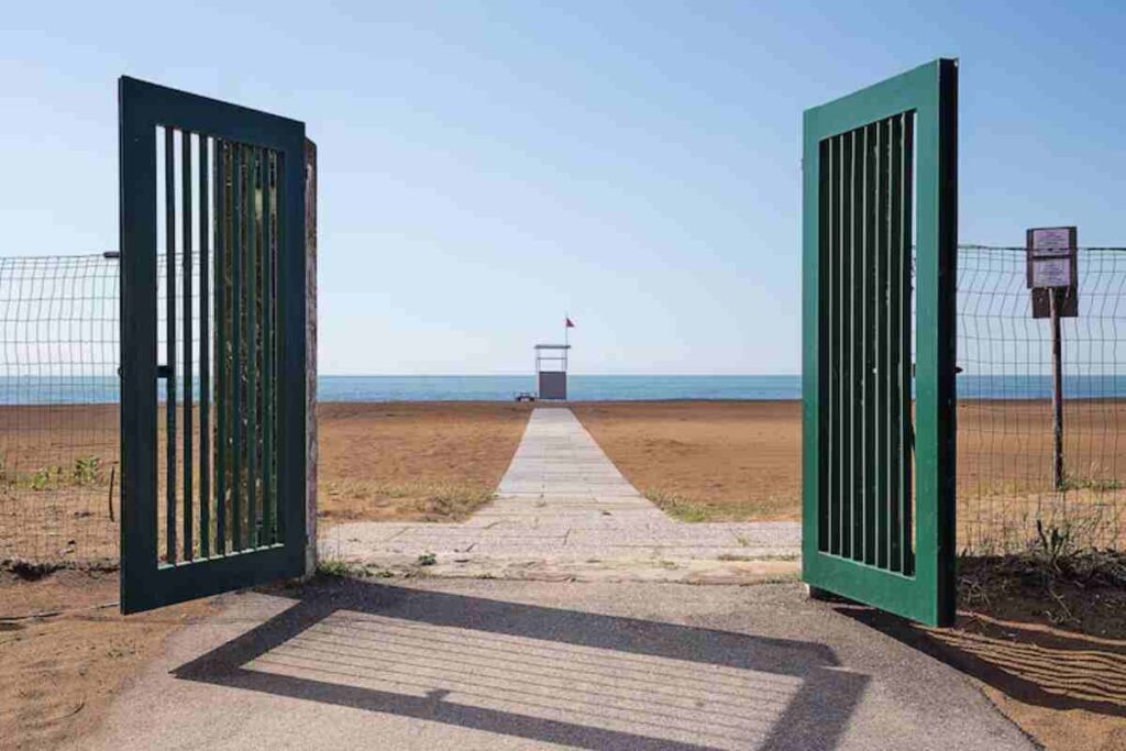 The Following Configuration of Gate is Equivalent to