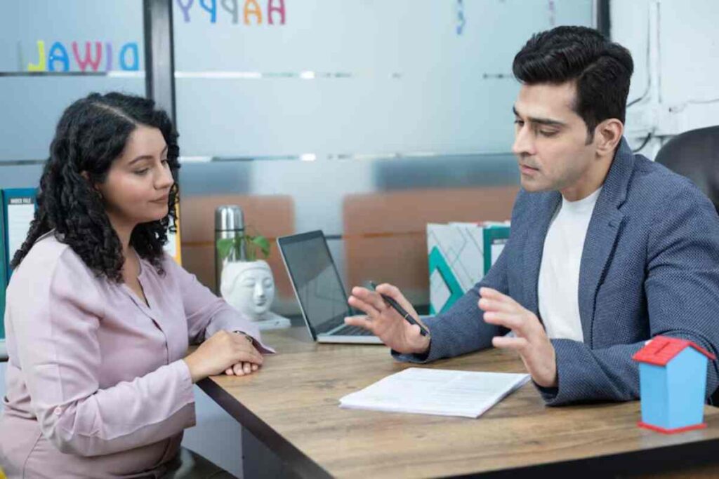 Best Practices for Conducting Structured Interviews