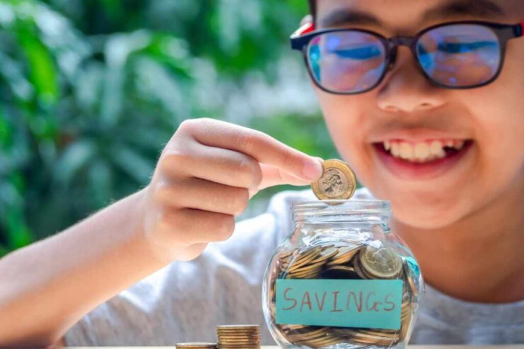 What is the Distinction between an ISA and a Savings Account in Singapore? ISA and a Savings Account in Singapore