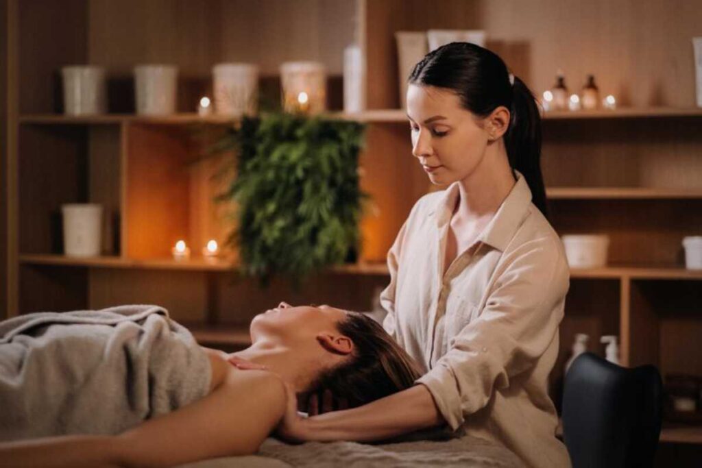 6 Things you Must know When Starting a Massage Business  massage business