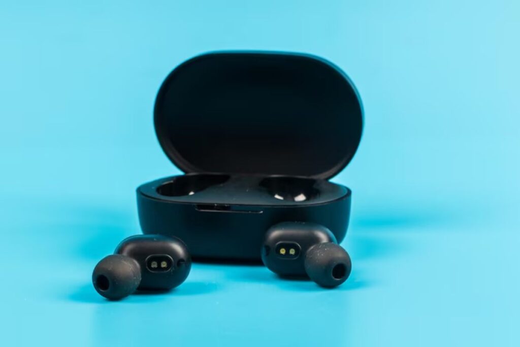 thesparkshop.in_product_wireless-earbuds-bluetooth-5-0-8d-stereo-sound-hi-fi